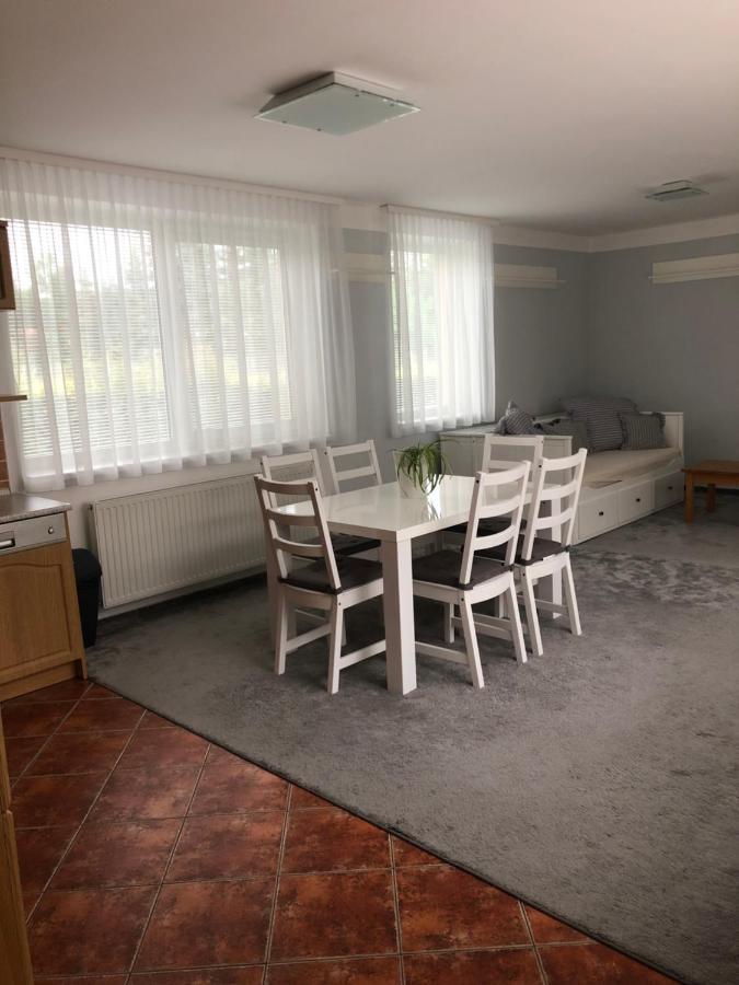 Prazdninovy Dum Zavadilka Villa Ceske Budejovice Dış mekan fotoğraf